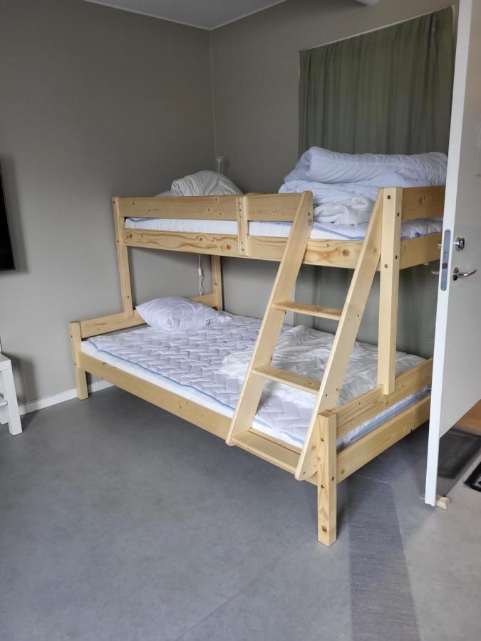 Kg Sleepover & Staellplats Karl Gustav Bagian luar foto